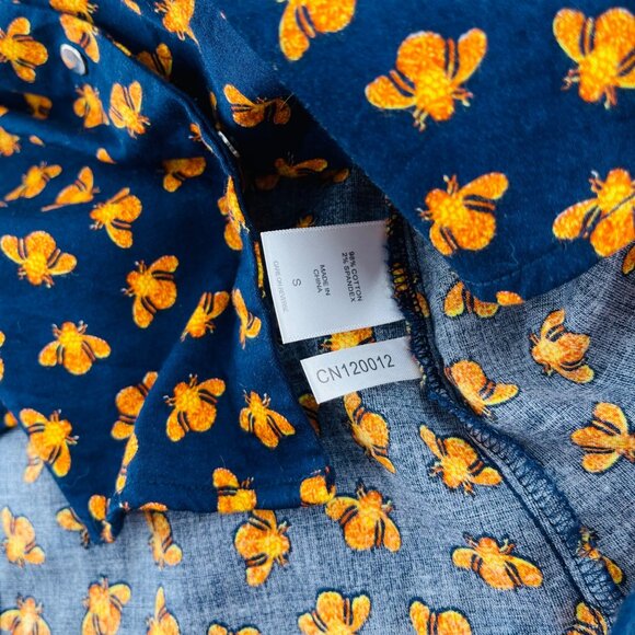 7th Avenue NY & Company Button Down Blouse Blue Yellow Bee Print Career sz Small - Picture 3 of 5